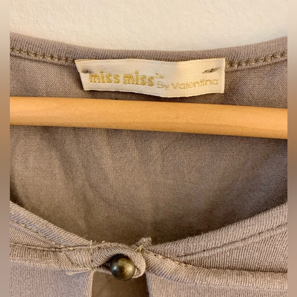 Miss Miss by Valentina soft sleeveless shirt vest/cardigan. Size S/M women’s. - Picture 2 of 4